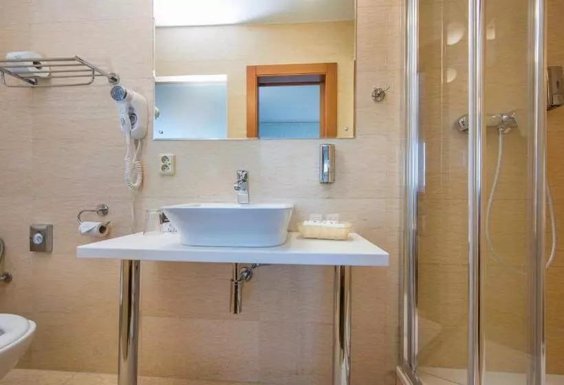 בית מלון כפרי Bystrina