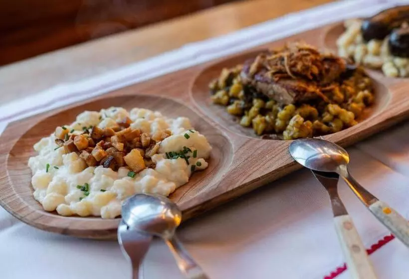 בית מלון כפרי Bystrina