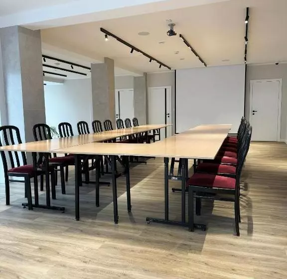 בית מלון כפרי Senator