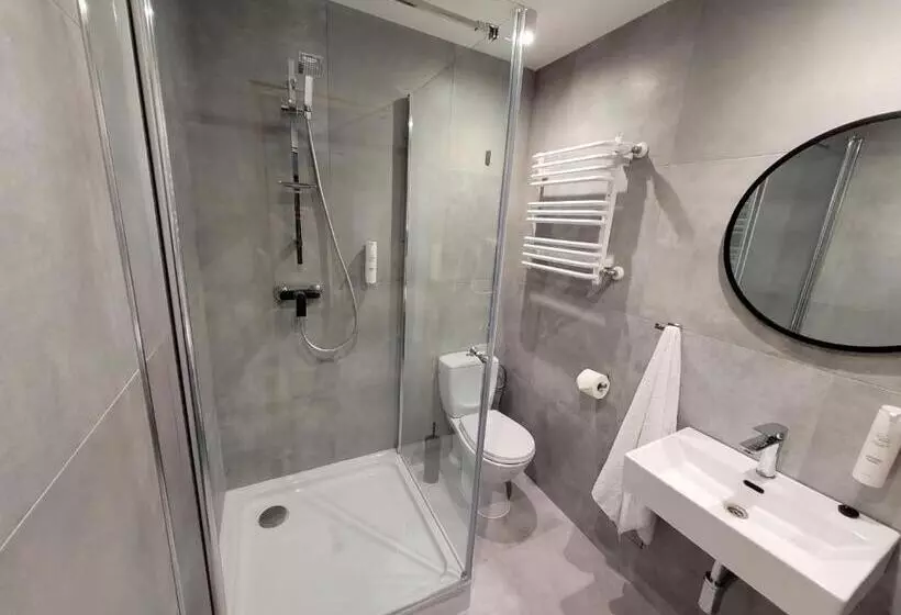 בית מלון כפרי Senator