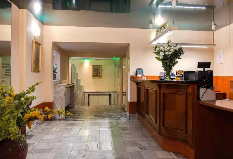 בית מלון כפרי Senator