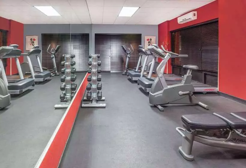 فندق Wyndham Garden Monterrey Norte