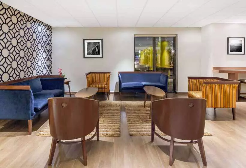 فندق Wyndham Garden Monterrey Norte