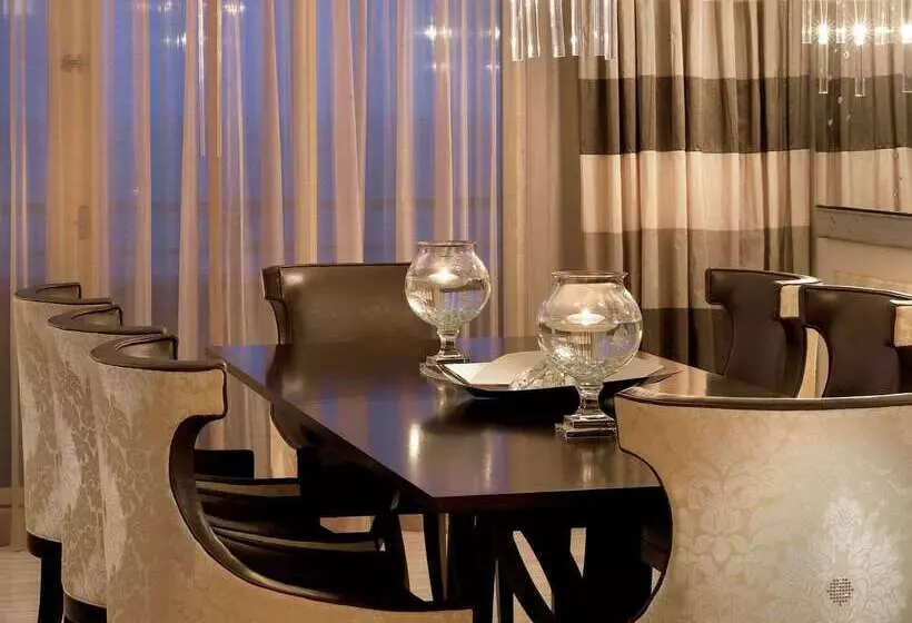 酒店 Eau Palm Beach Resort & Spa