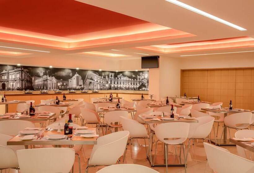 هتل Fiesta Inn San Luis Potosi Glorieta Juarez