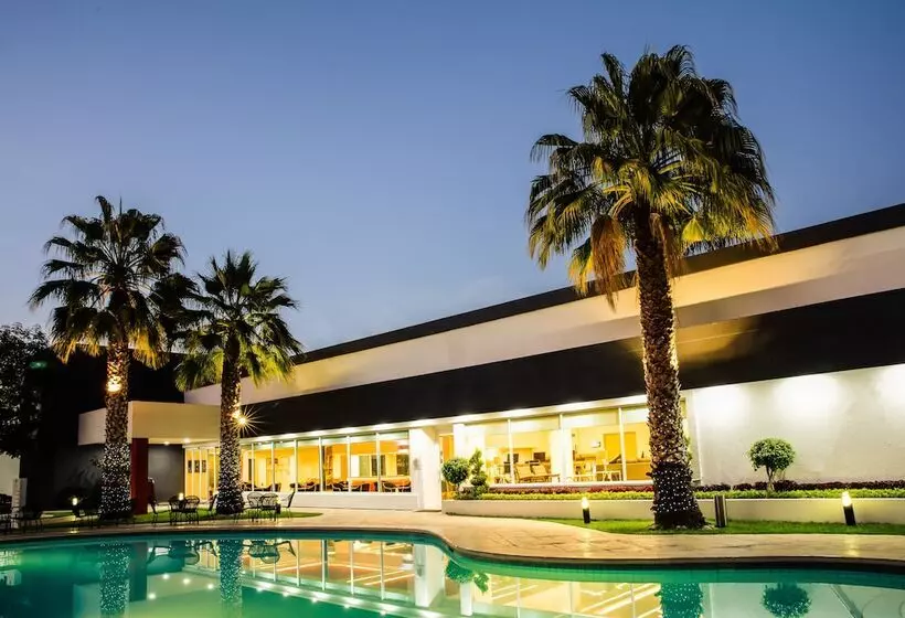 فندق Fiesta Inn San Luis Potosi Glorieta Juarez