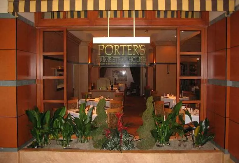 فندق Hilton Los Angeles North/glendale