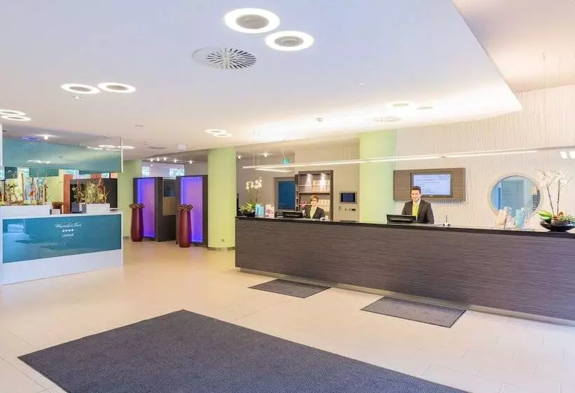 Novina Hotel Wöhrdersee Nürnberg City