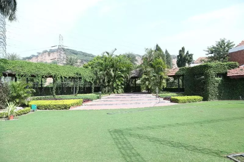 ホテル Quality Inn North Park