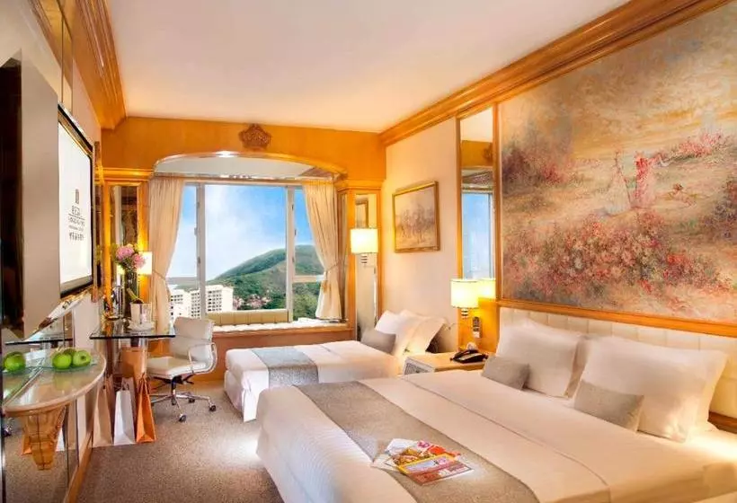 هتل Regal Hongkong