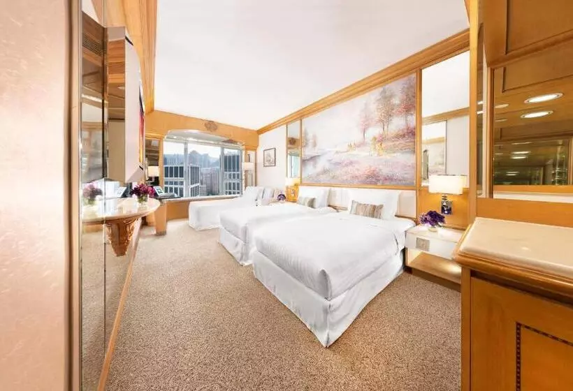 هتل Regal Hongkong