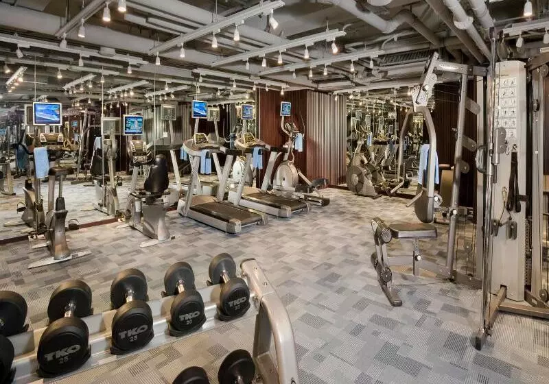 هتل Regal Hongkong