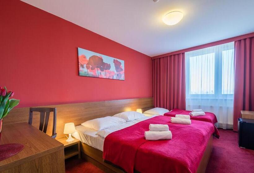 בית מלון כפרי Slovan