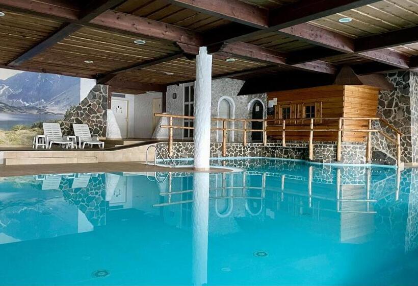 בית מלון כפרי Slovan