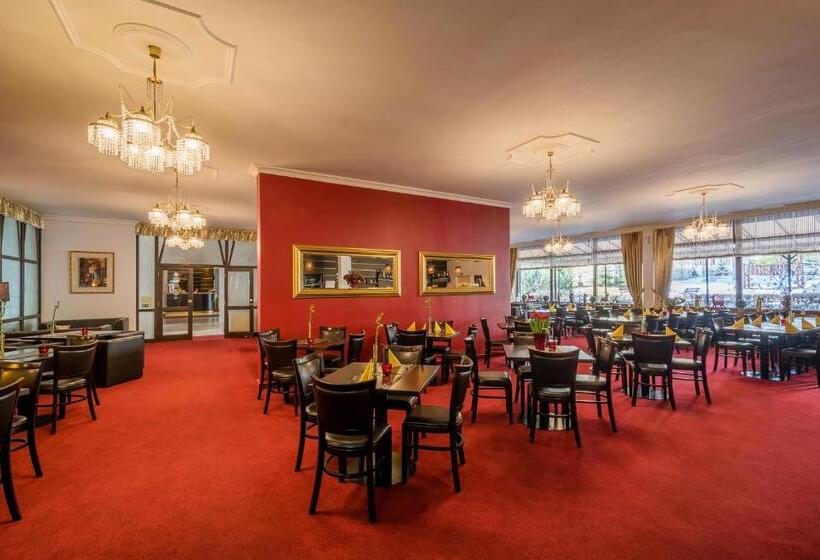 בית מלון כפרי Slovan