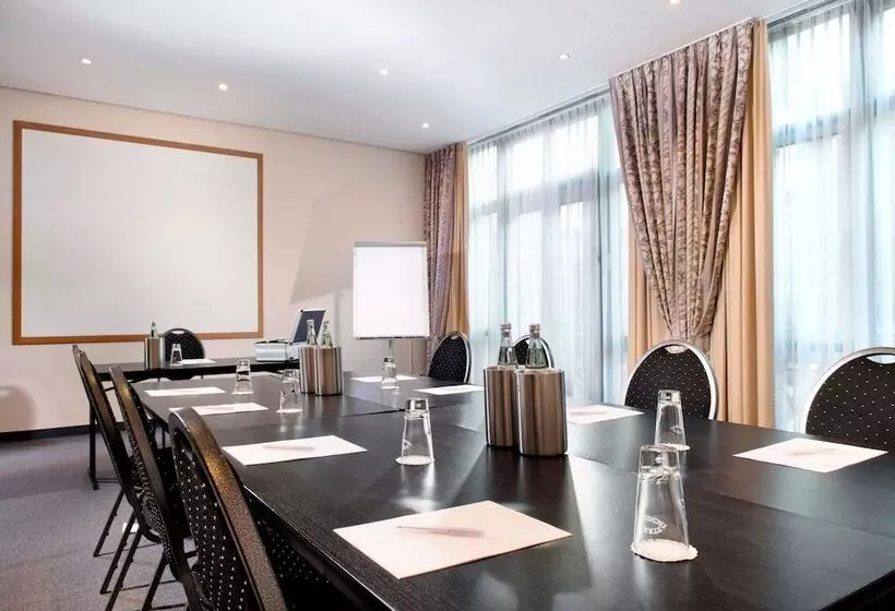 فندق Wyndham Garden Hennigsdorf Berlin