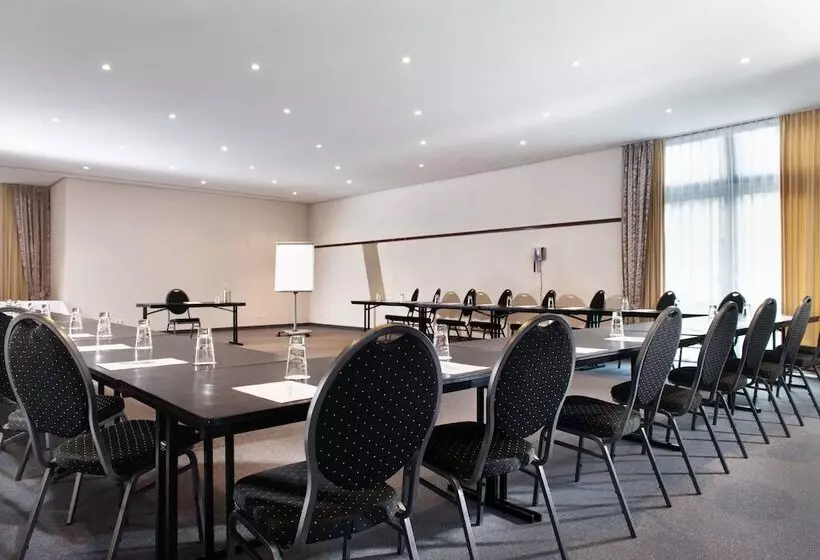 فندق Wyndham Garden Hennigsdorf Berlin