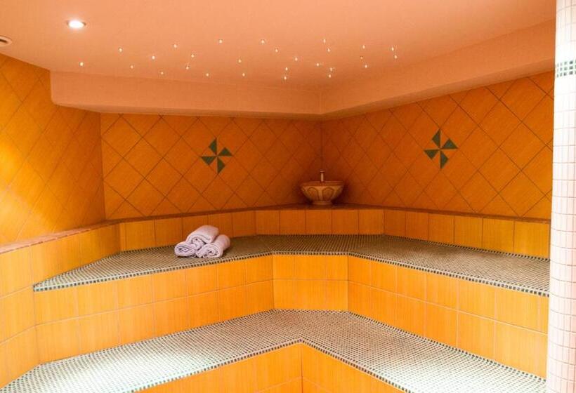 בית מלון כפרי Albona