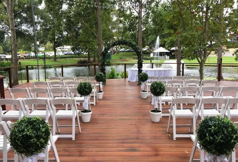 فندق Crowne Plaza Hawkesbury Valley, An Ihg