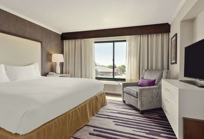 호텔 Doubletree By Hilton Milwaukee Brookfield