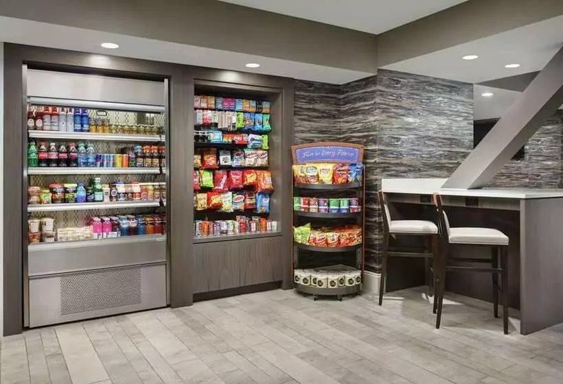 هتل Doubletree By Hilton Orlando Airport