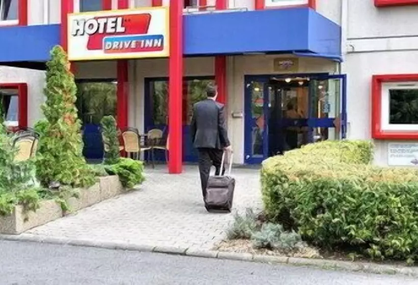 酒店 Drive Inn
