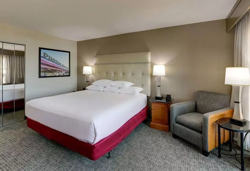 Otel Drury Inn & Suites Phoenix Airport