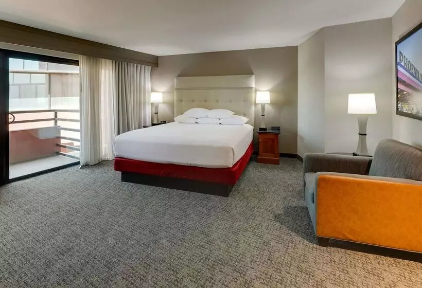 Otel Drury Inn & Suites Phoenix Airport