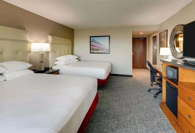 Otel Drury Inn & Suites Phoenix Airport