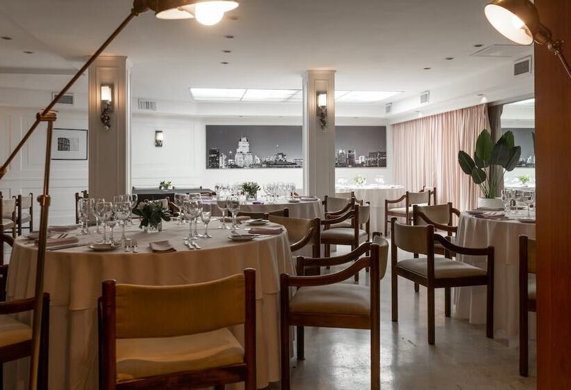 Feir S Park Hotel & Rooftop