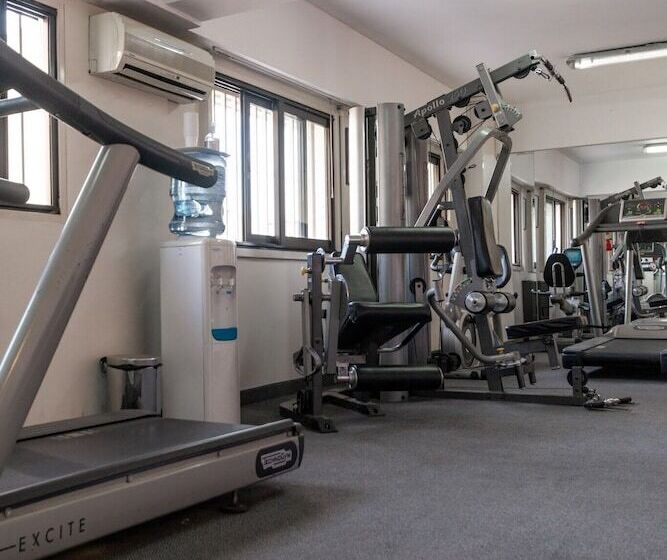 Feir S Park Hotel & Rooftop