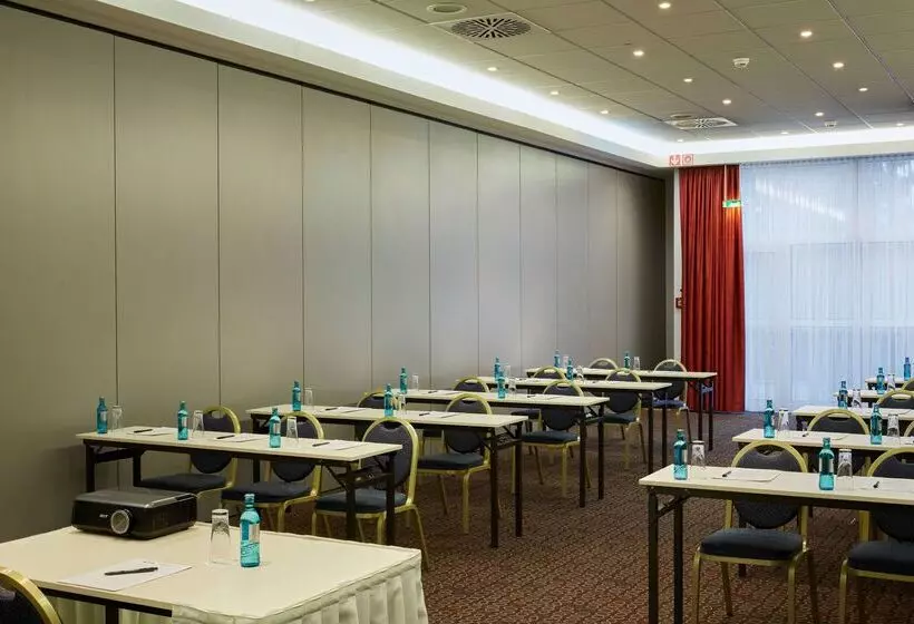 H+ Hotel Leipzig Halle