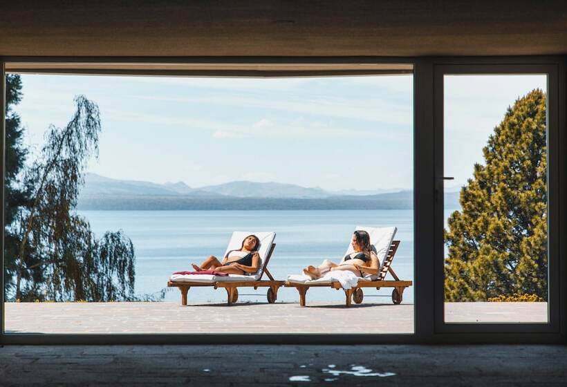 هتل La Cascada Casa Patagonica By Don