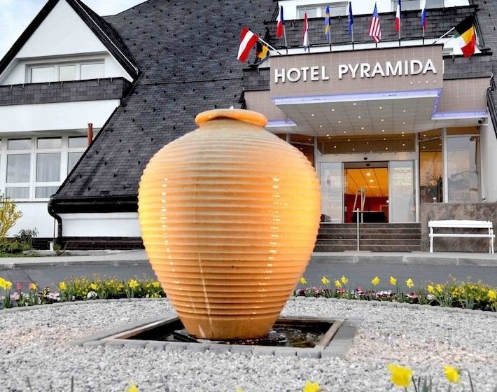 Lázeňský Hotel Pyramida