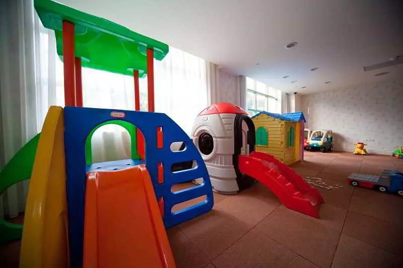 Le Midi Hotel Chitou