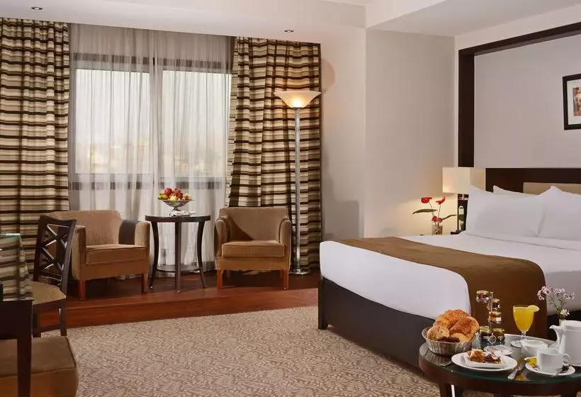 Sonesta Hotel Tower & Casino Cairo