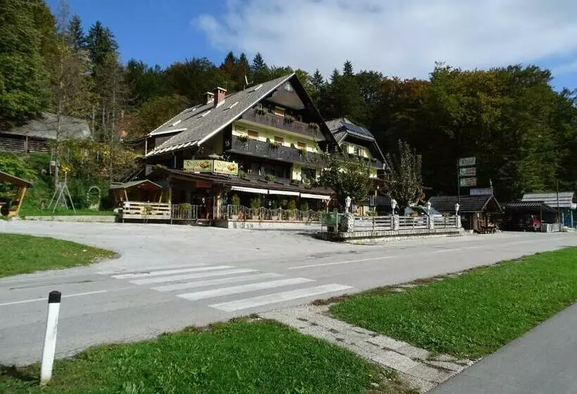 پانسیون Penzion Rožič