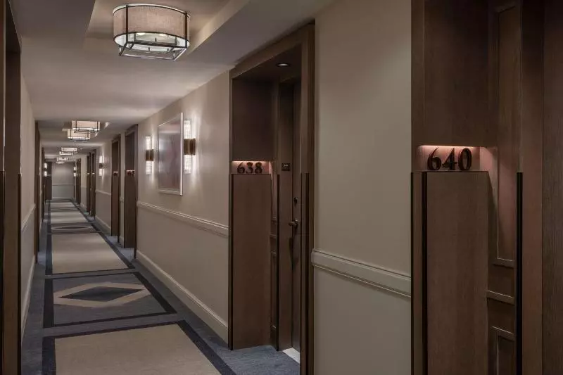 The Vinoy Resort & Golf Club, Autograph Collection