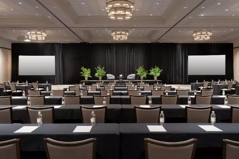 The Vinoy Resort & Golf Club, Autograph Collection