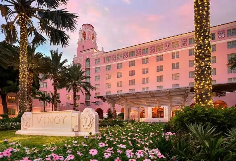 The Vinoy Resort & Golf Club, Autograph Collection