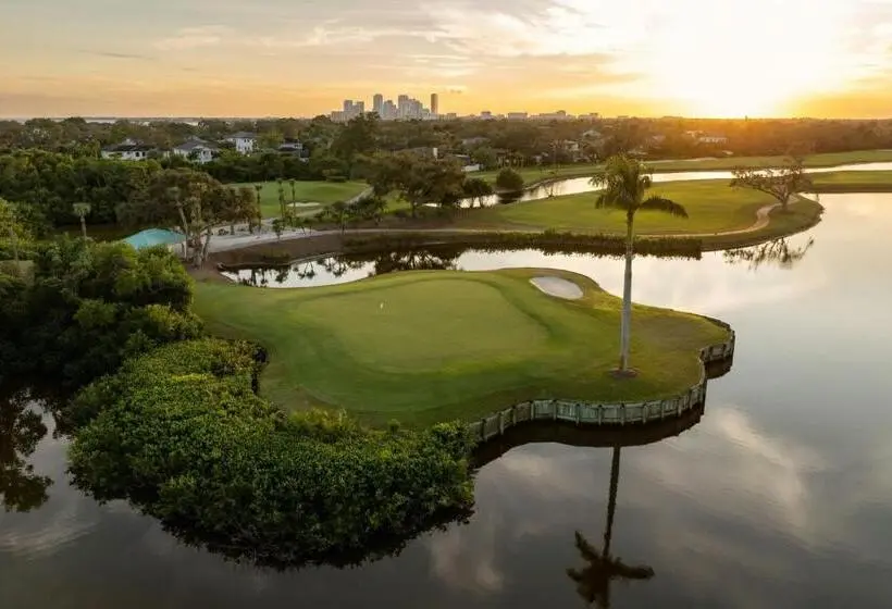 The Vinoy Resort & Golf Club, Autograph Collection