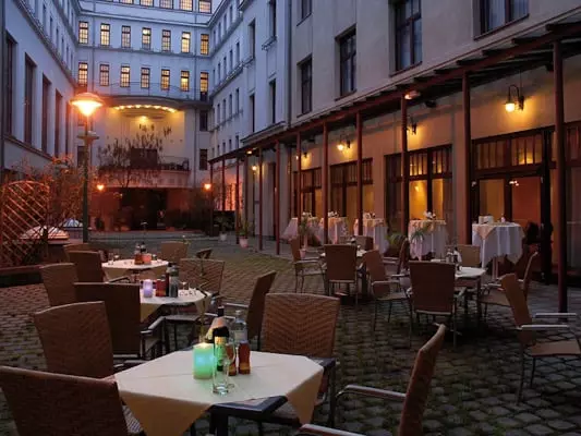 Austria Trend Hotel Favorita