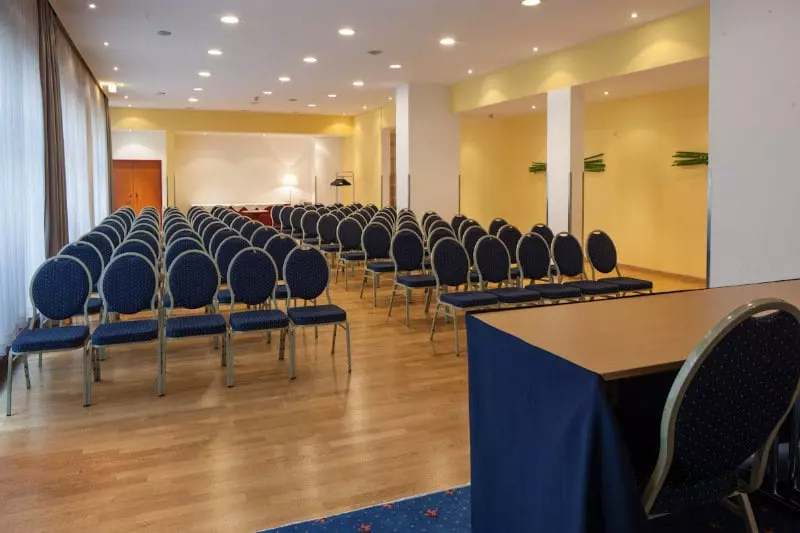 Austria Trend Hotel Favorita