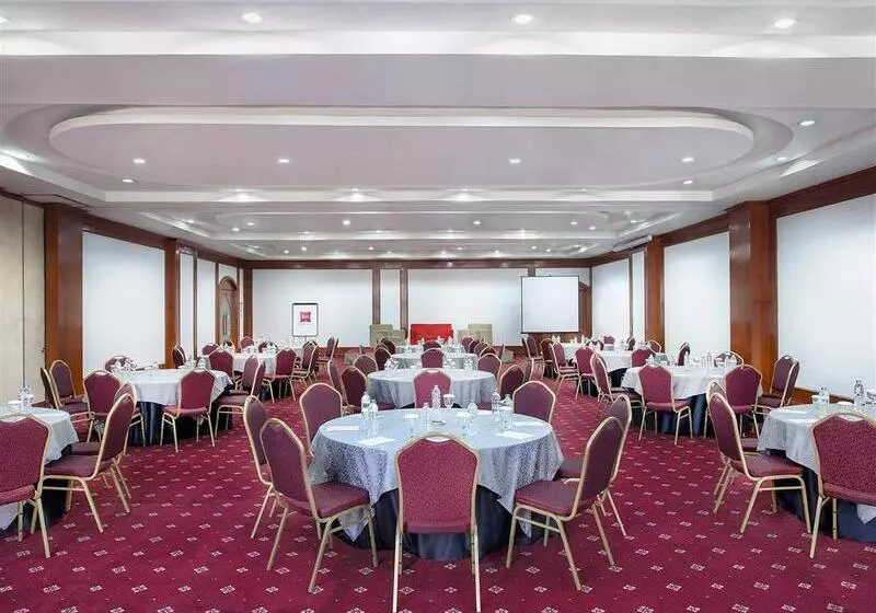 Hotel Arcadia Surabaya By Horison