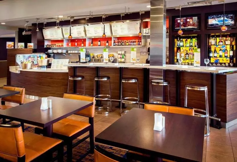 Szálloda Courtyard By Marriott New Haven Wallingford