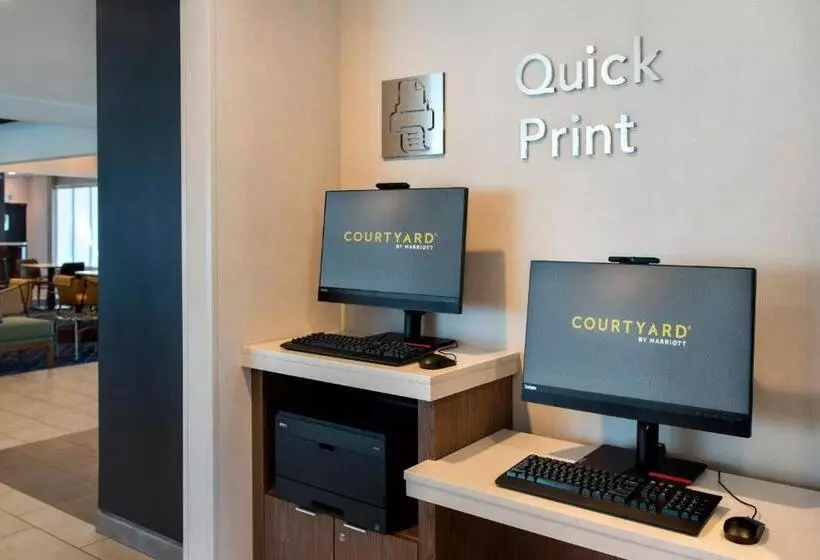 Szálloda Courtyard By Marriott New Haven Wallingford