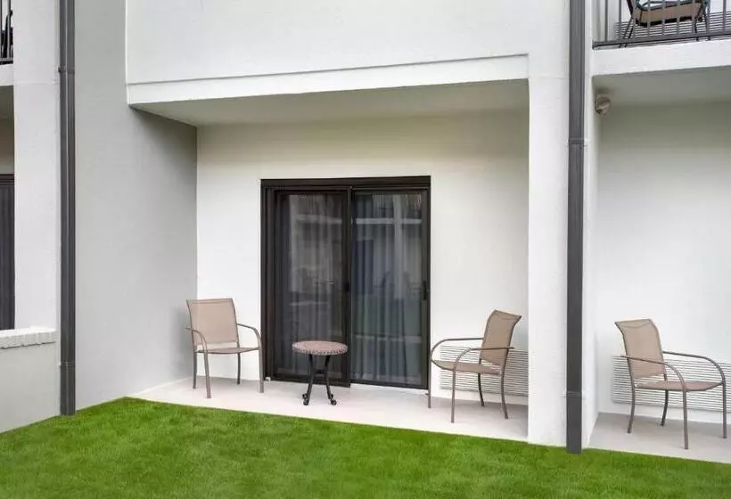 Szálloda Courtyard By Marriott New Haven Wallingford