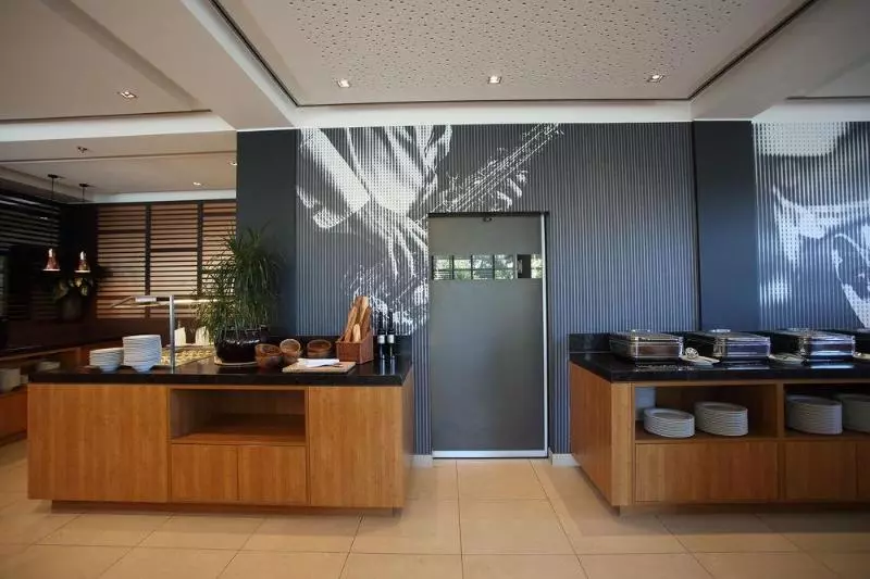 호텔 Courtyard By Marriott Wiesbaden Nordenstadt