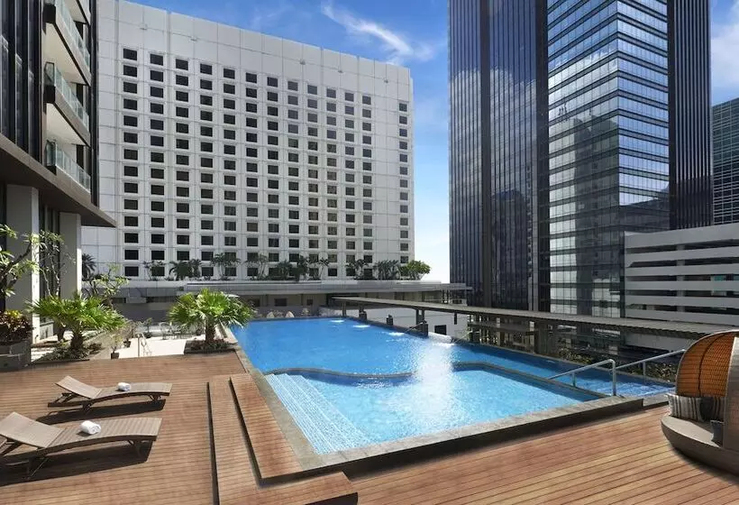 Mangkuluhur Artotel Suites