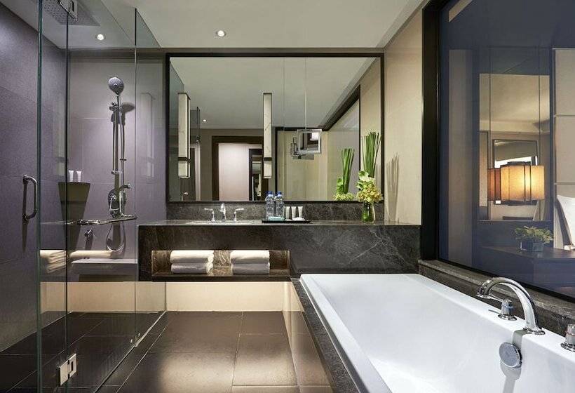 Mangkuluhur Artotel Suites